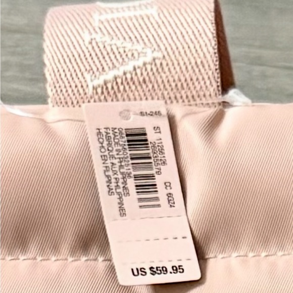 Victoria’s Secret Blush Pink Quilted Duffle Bag - Picture 3 of 4
